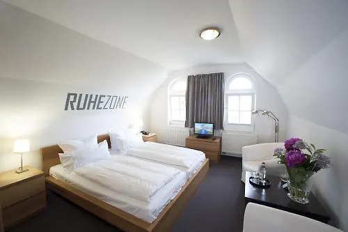 Hotel Baurs Park Hamburg 3*,